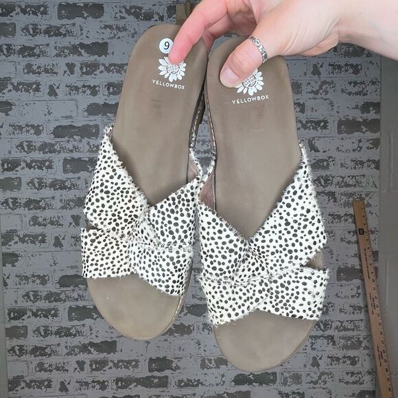 Yellow box | women leather animal fur slip on sandals - Picture 1 of 9